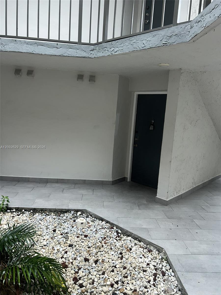 9431 Fontainebleau Boulevard 101 Property Photo 12