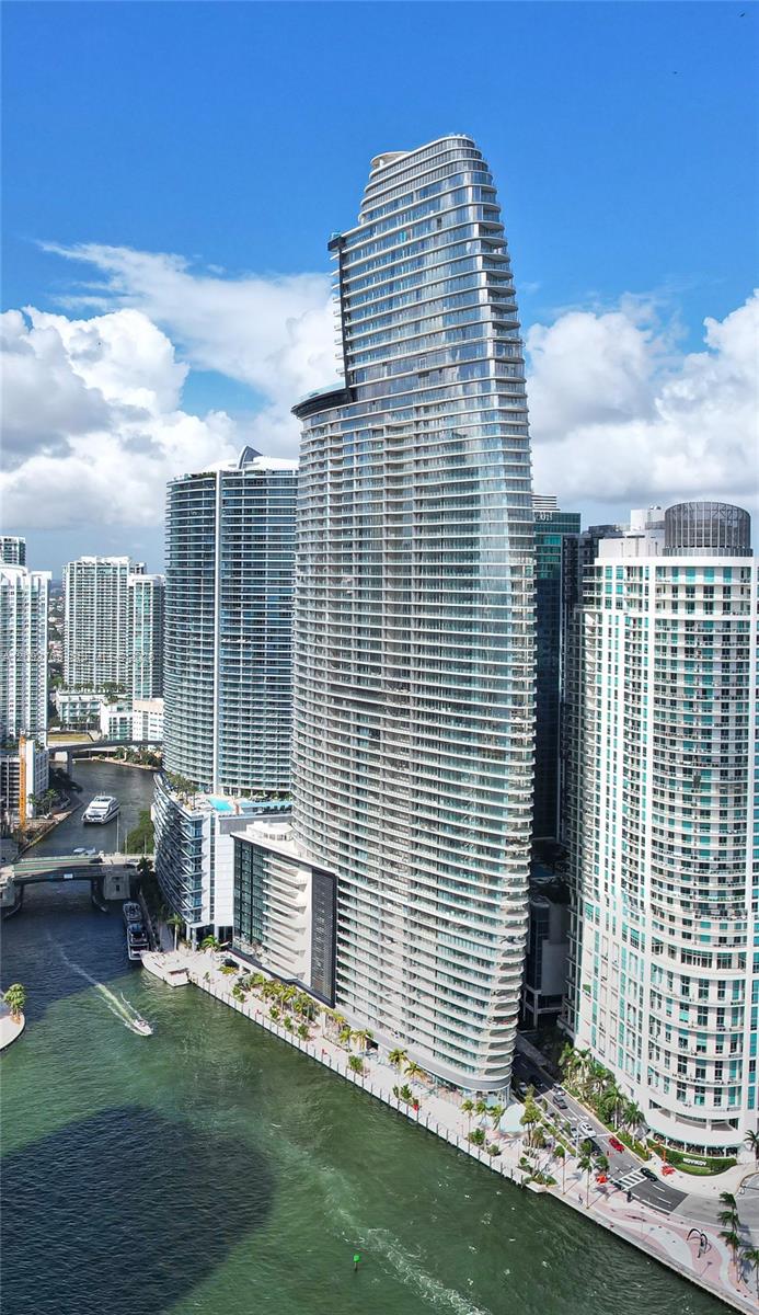 300 Biscayne Blvd Way 2809 Property Photo 1