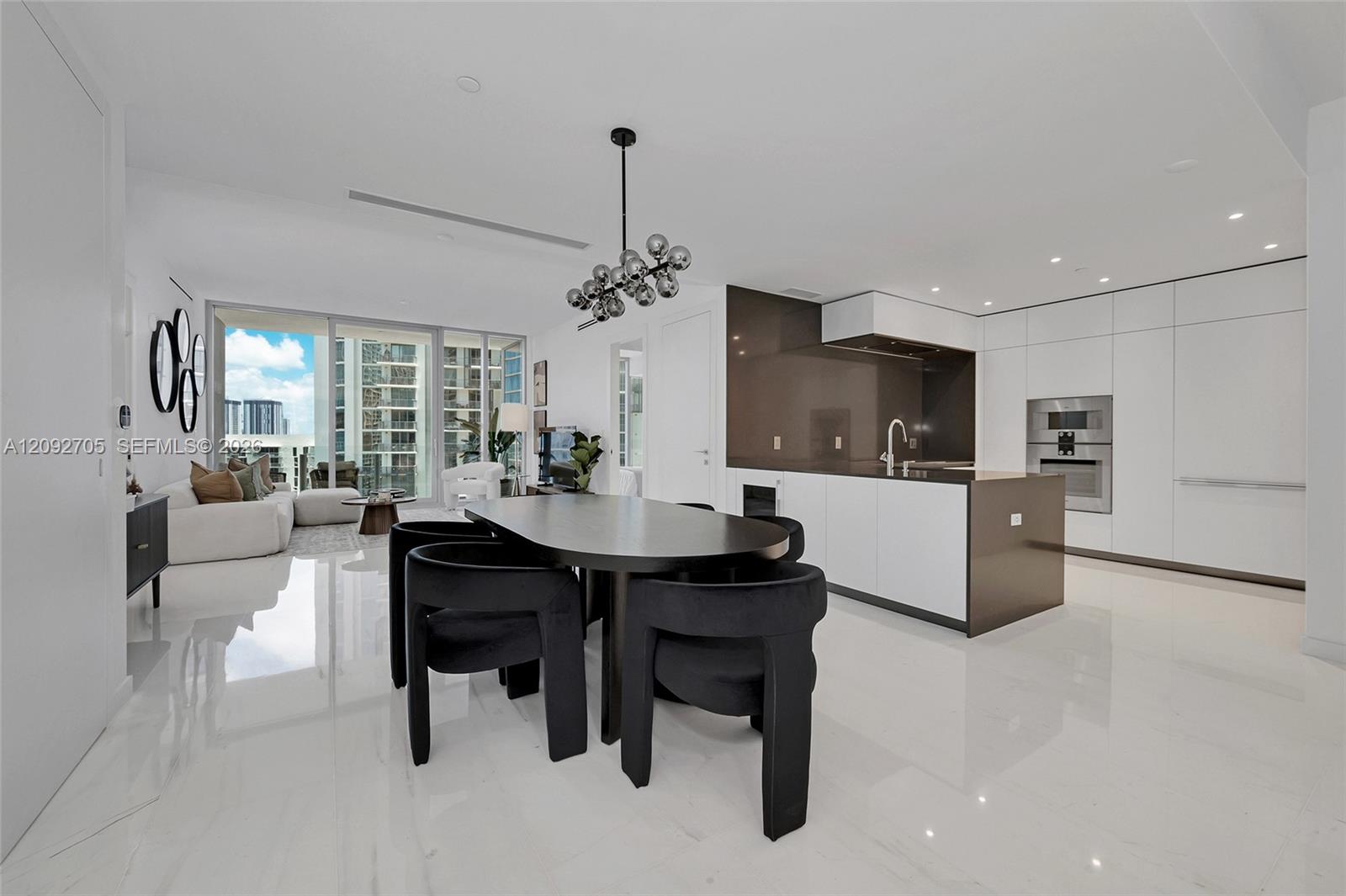 300 Biscayne Blvd Way 2809 Property Photo 8