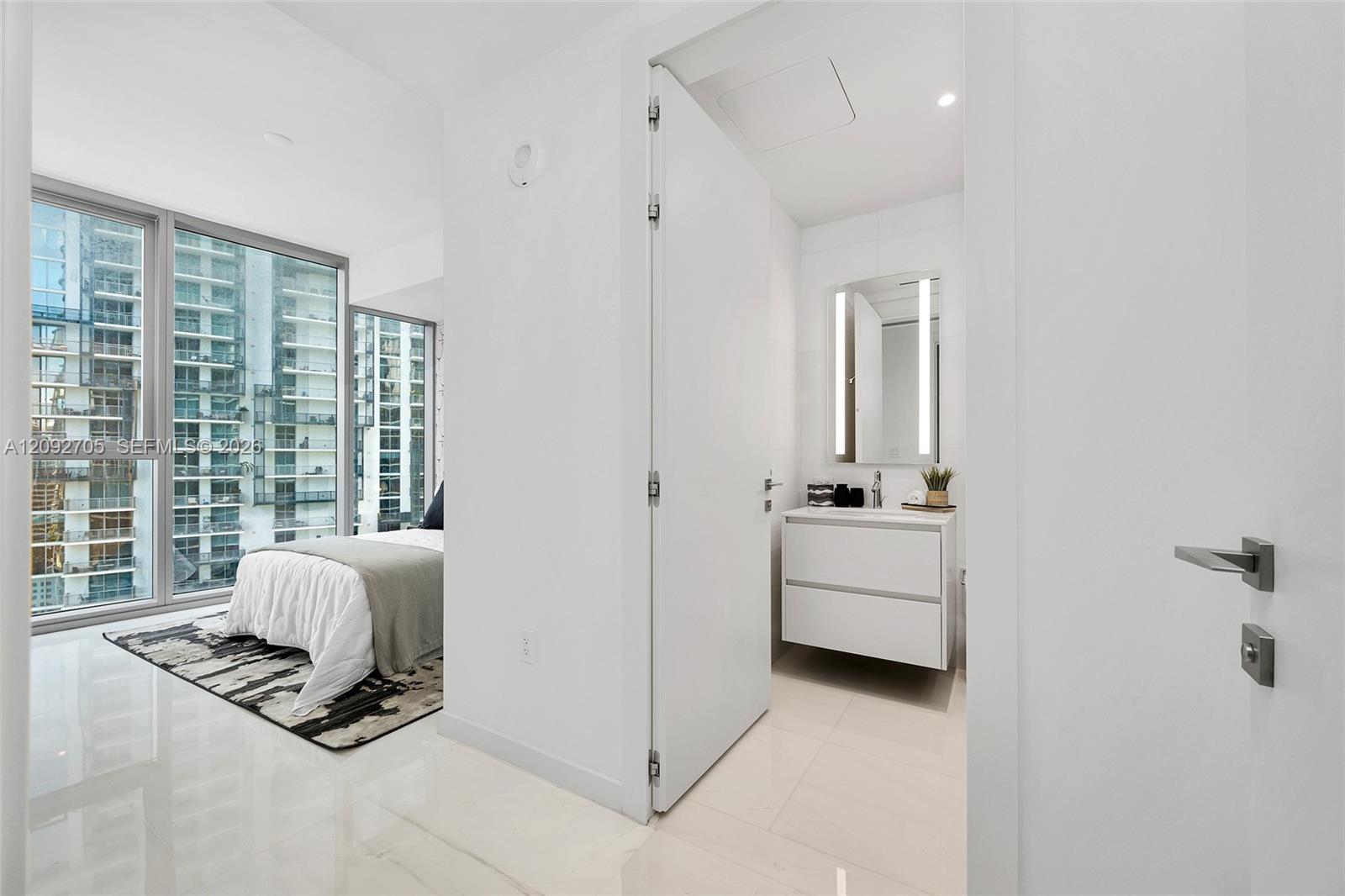 300 Biscayne Blvd Way 2809 Property Photo 26