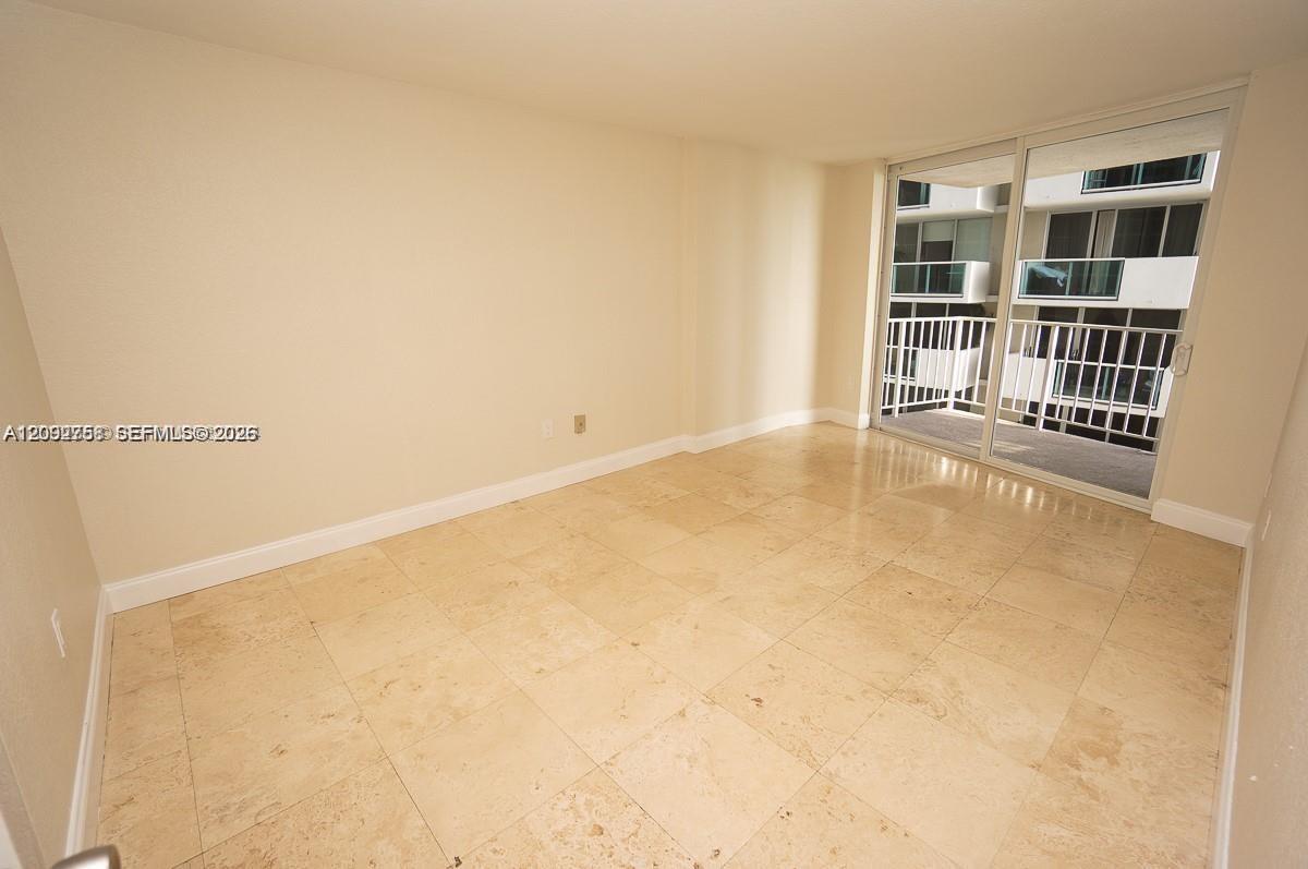 1228 West Avenue 513 Property Photo 9