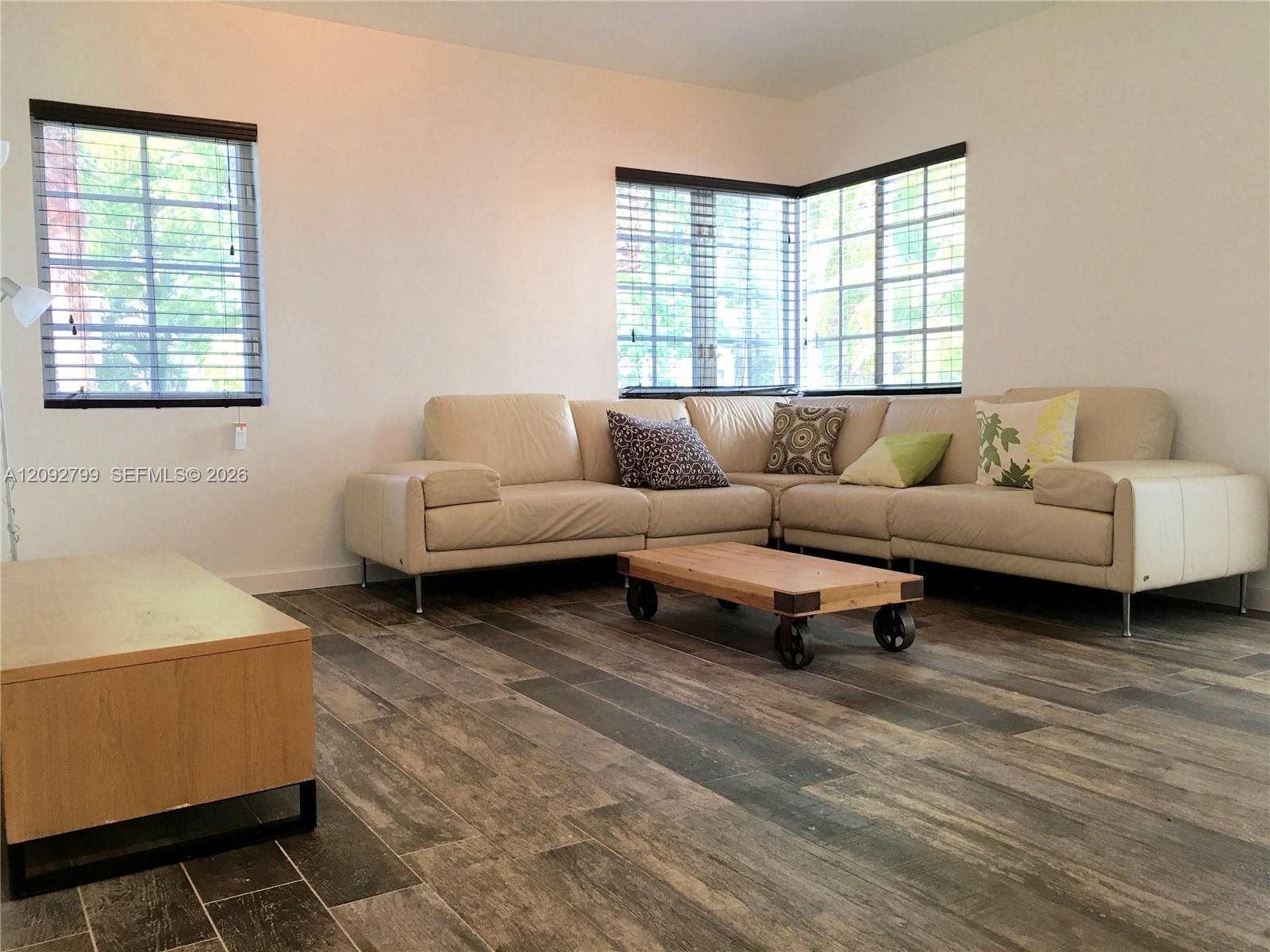 645 Michigan Avenue C Property Photo 1