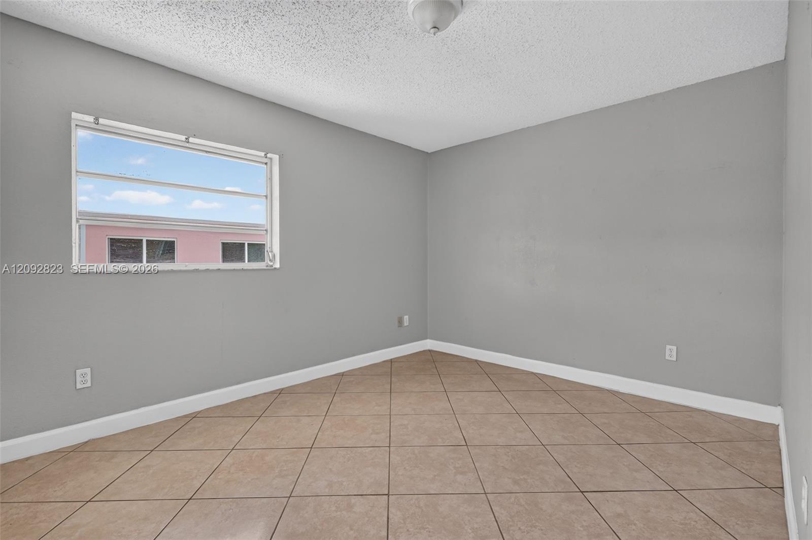 275 W 68th Street 106 Property Photo 1