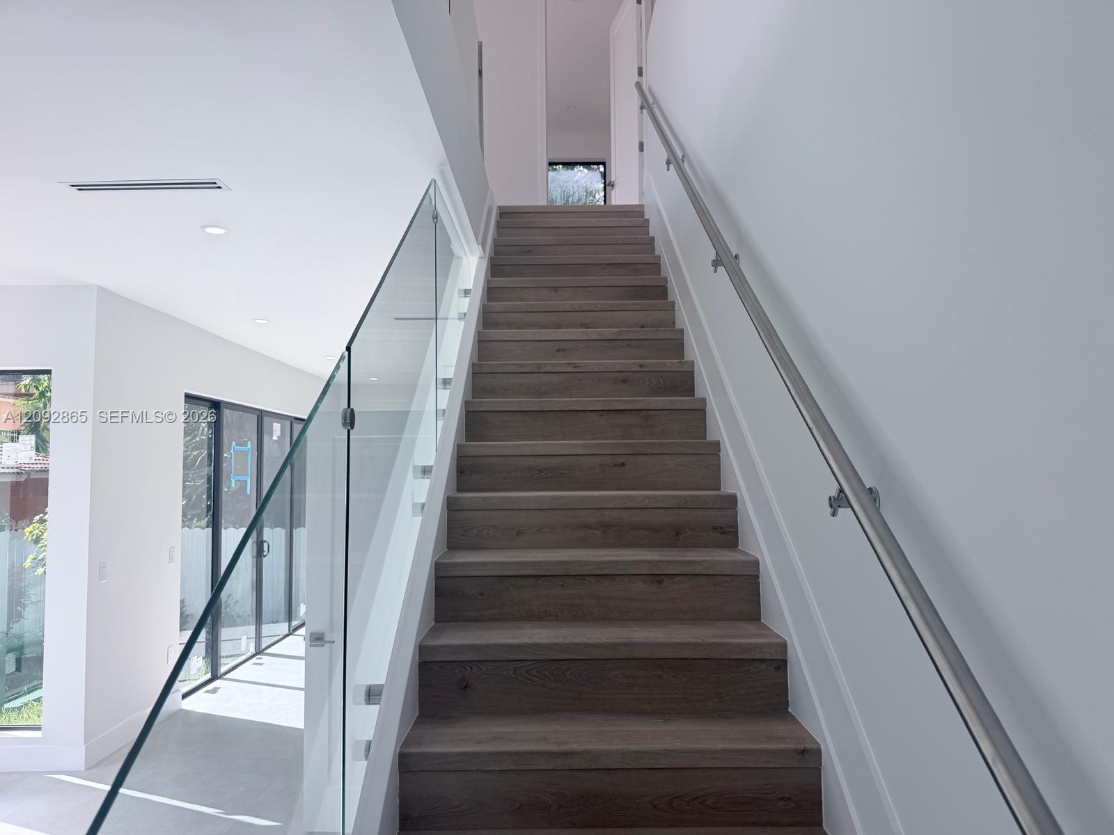 A12092865 Property Photo 7