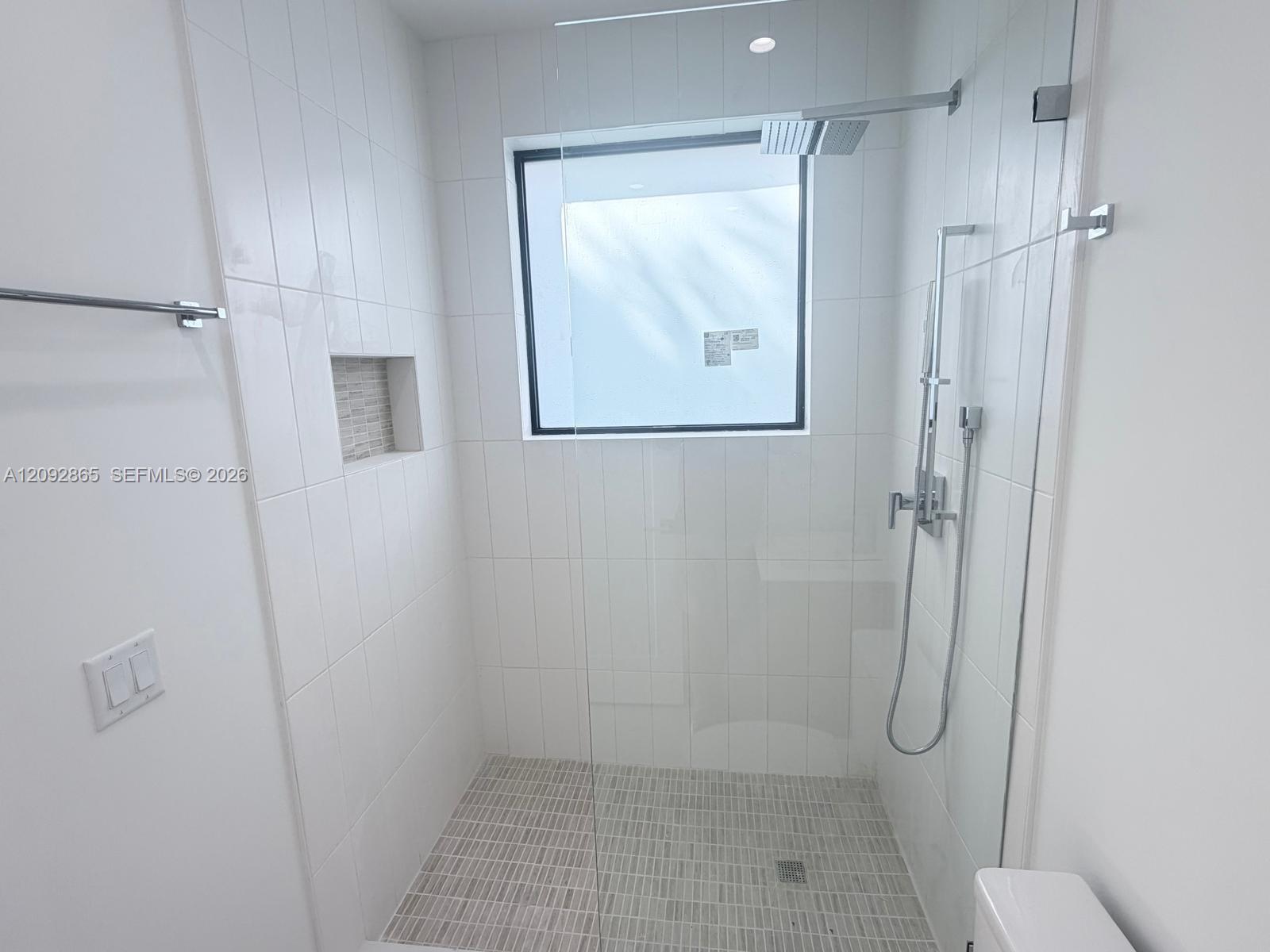 A12092865 Property Photo 10