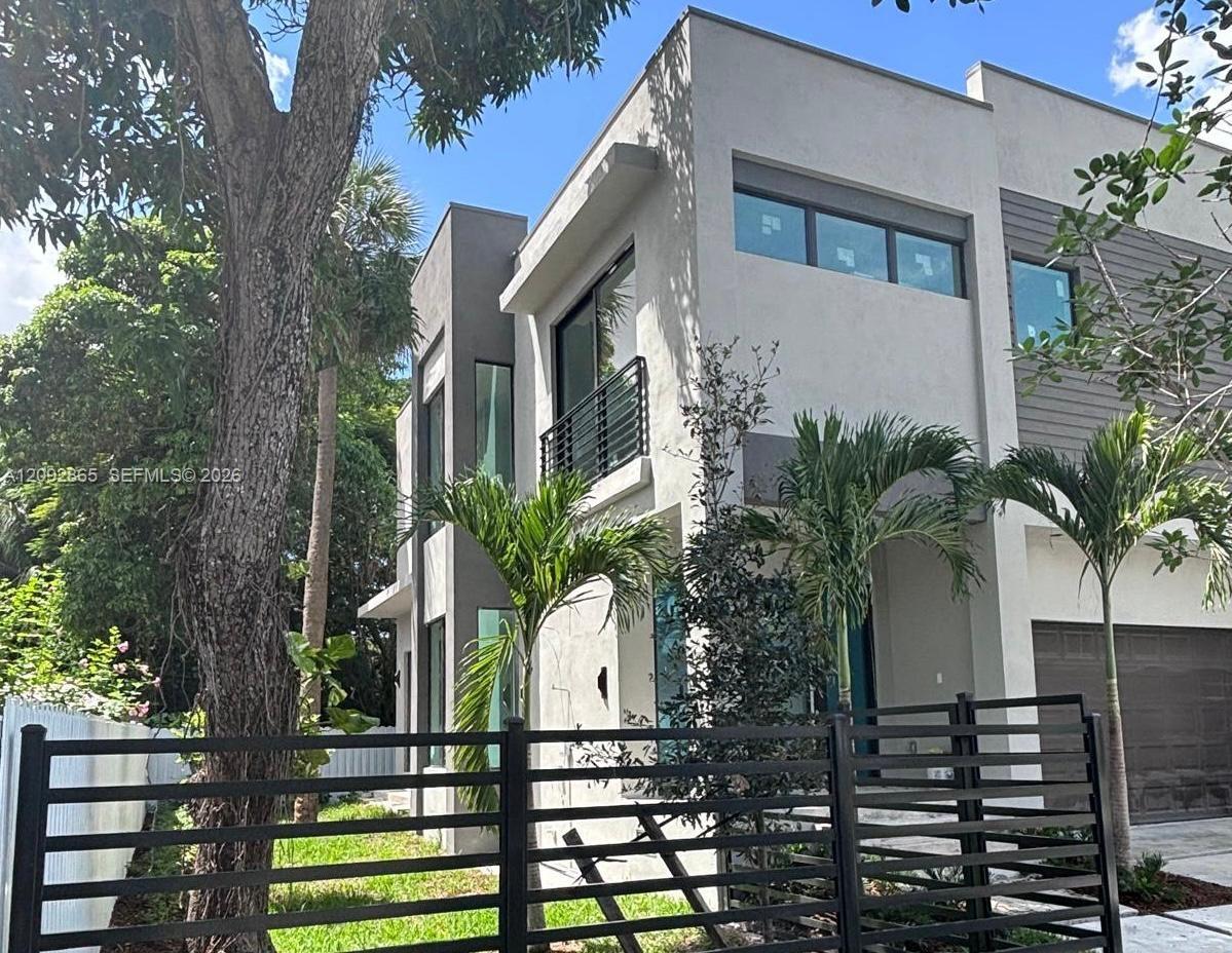 A12092865 Property Photo 18