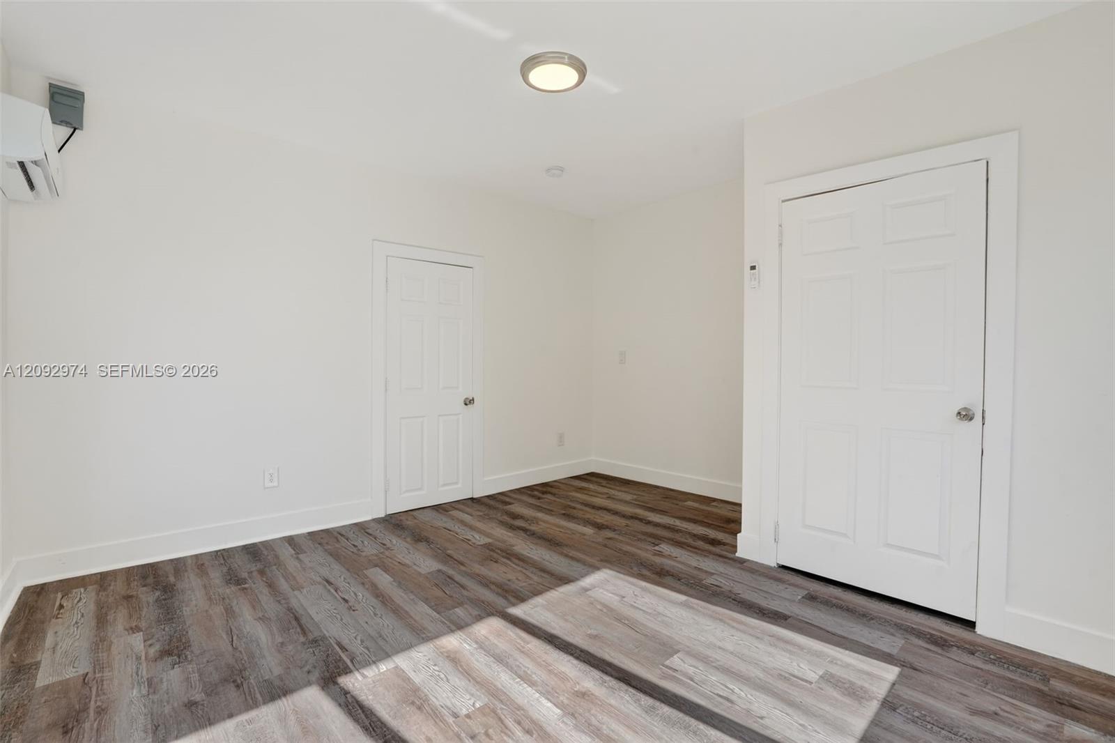 1630 Sw 10th Street 4 Property Photo 4