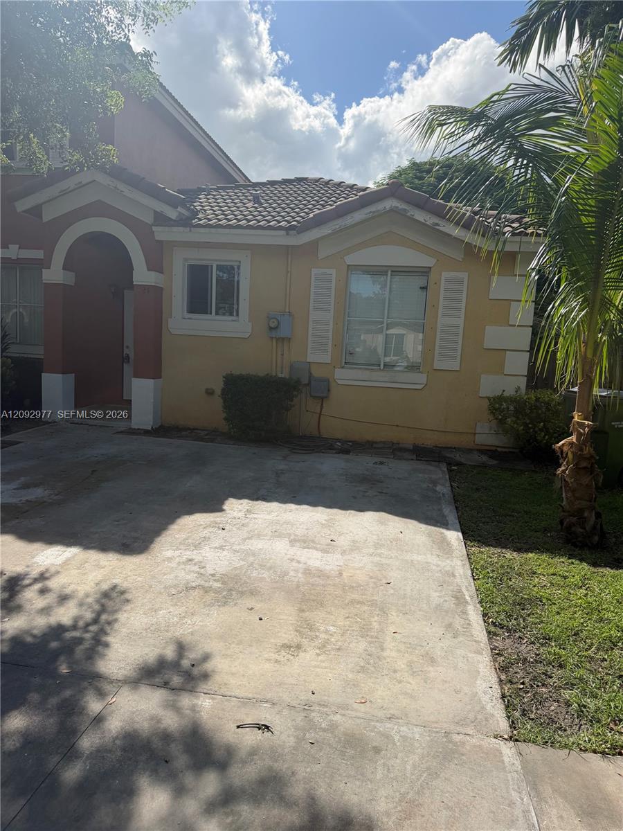 124 Sw 16th Avenue Property Photo 1