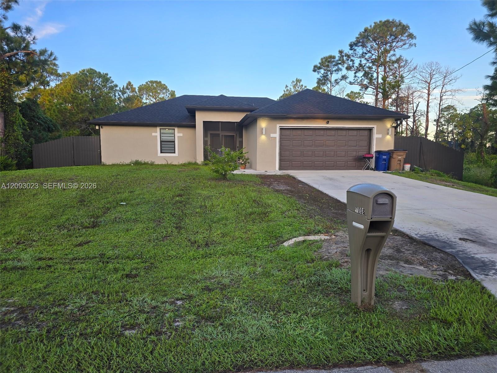 1008 Angus Avenue Property Photo 1