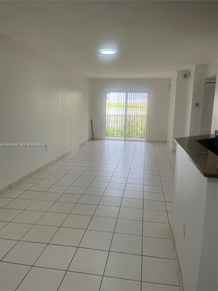 A12093054 Property Photo 5