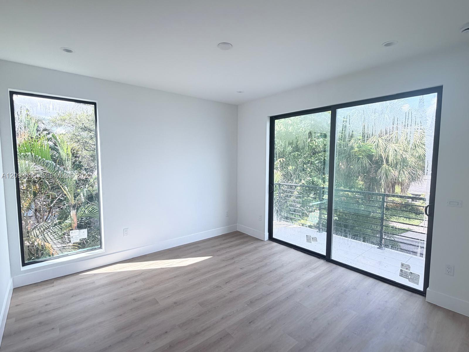 A12093056 Property Photo 8