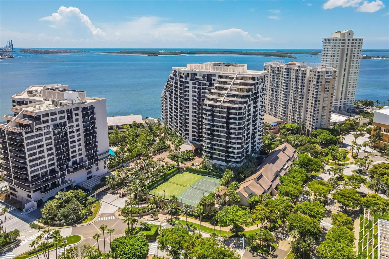 520 Brickell Key Drive A700 Property Photo 34