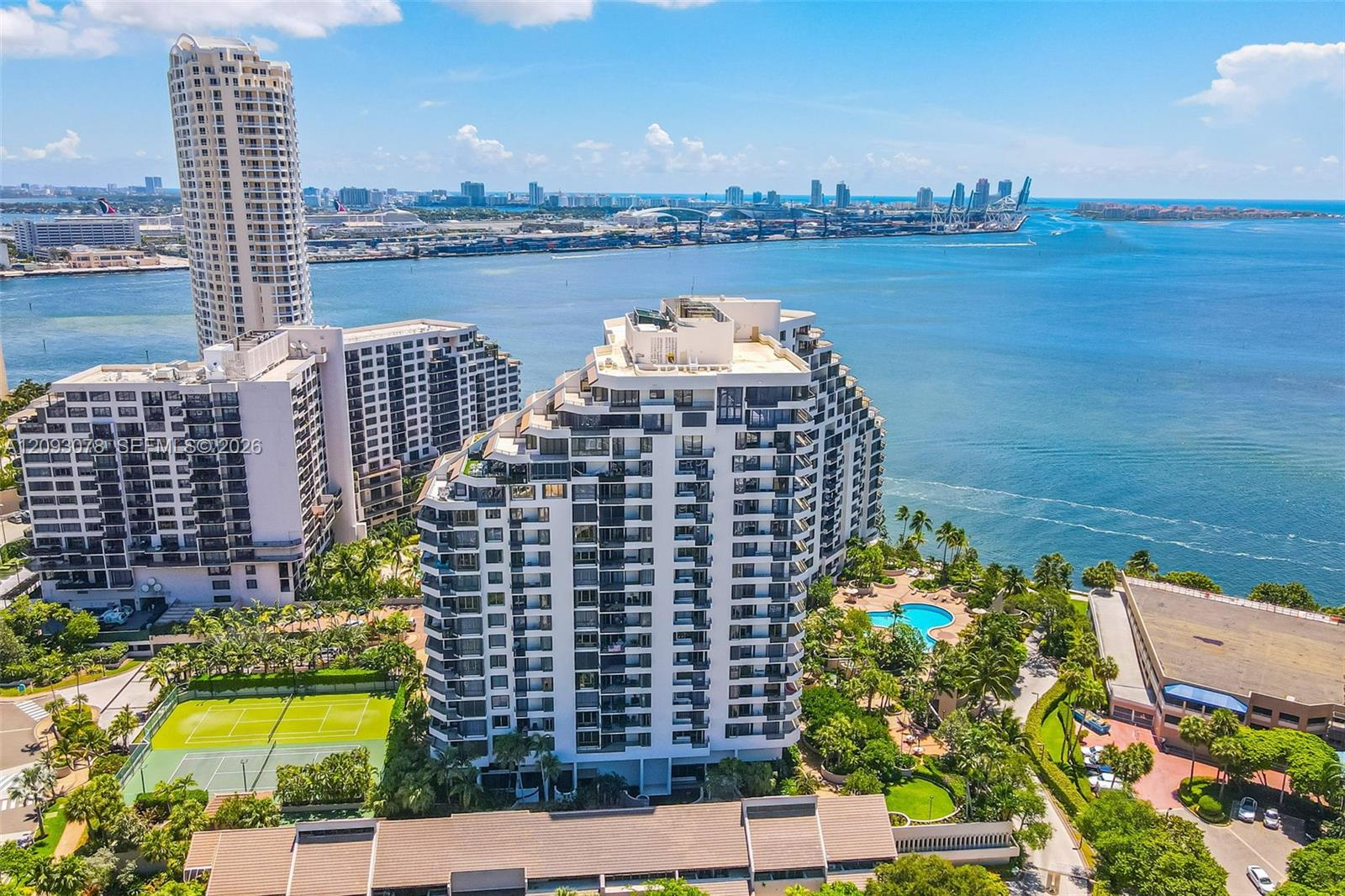 520 Brickell Key Drive A700 Property Photo 38
