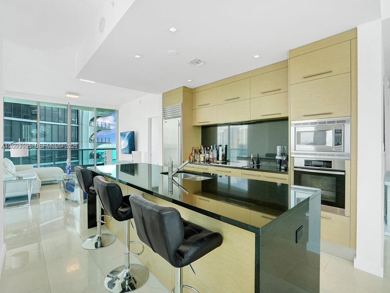 900 Biscayne Boulevard 2412 Property Photo 7