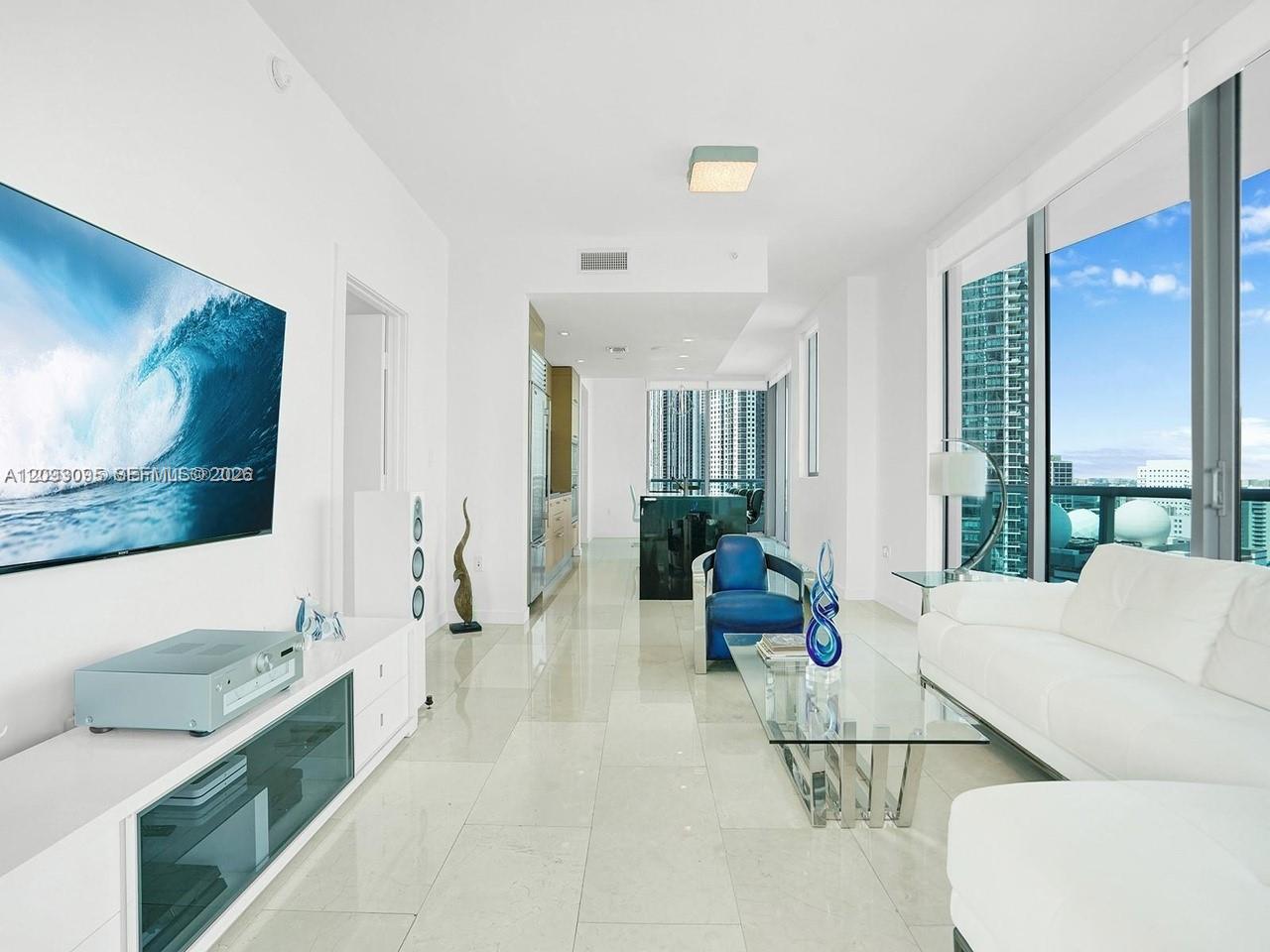 900 Biscayne Boulevard 2412 Property Photo 11