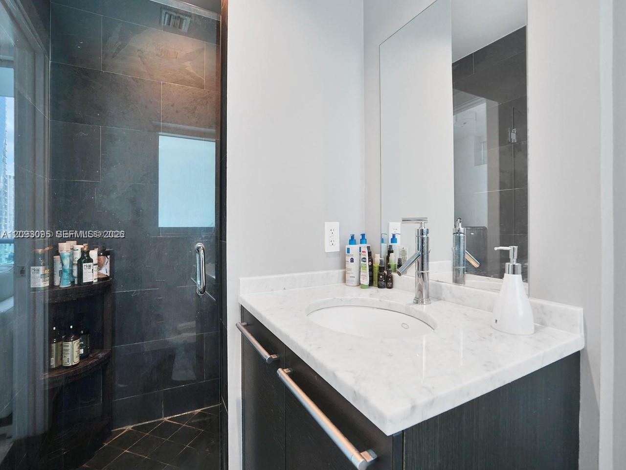 900 Biscayne Boulevard 2412 Property Photo 16