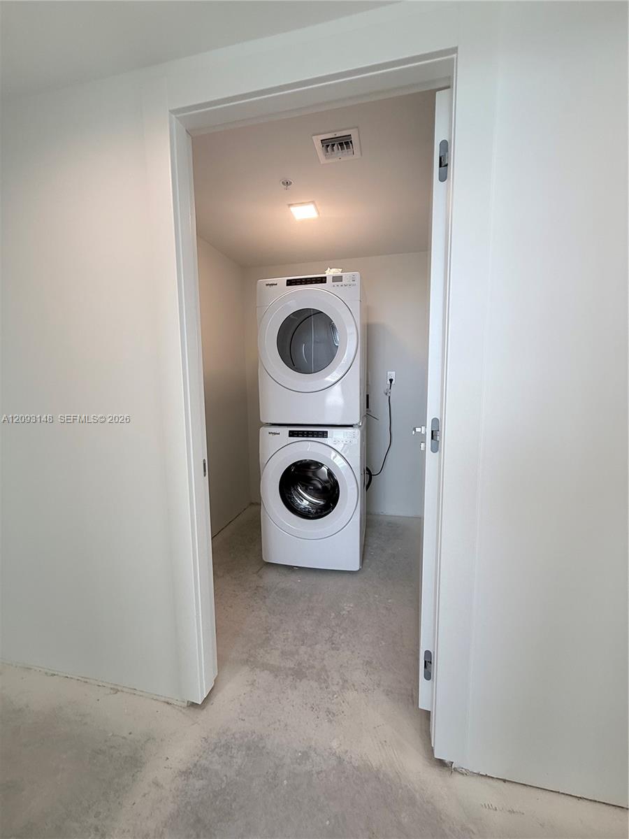 1170 E Hallandale Beach Boulevard 1901 Property Photo 25