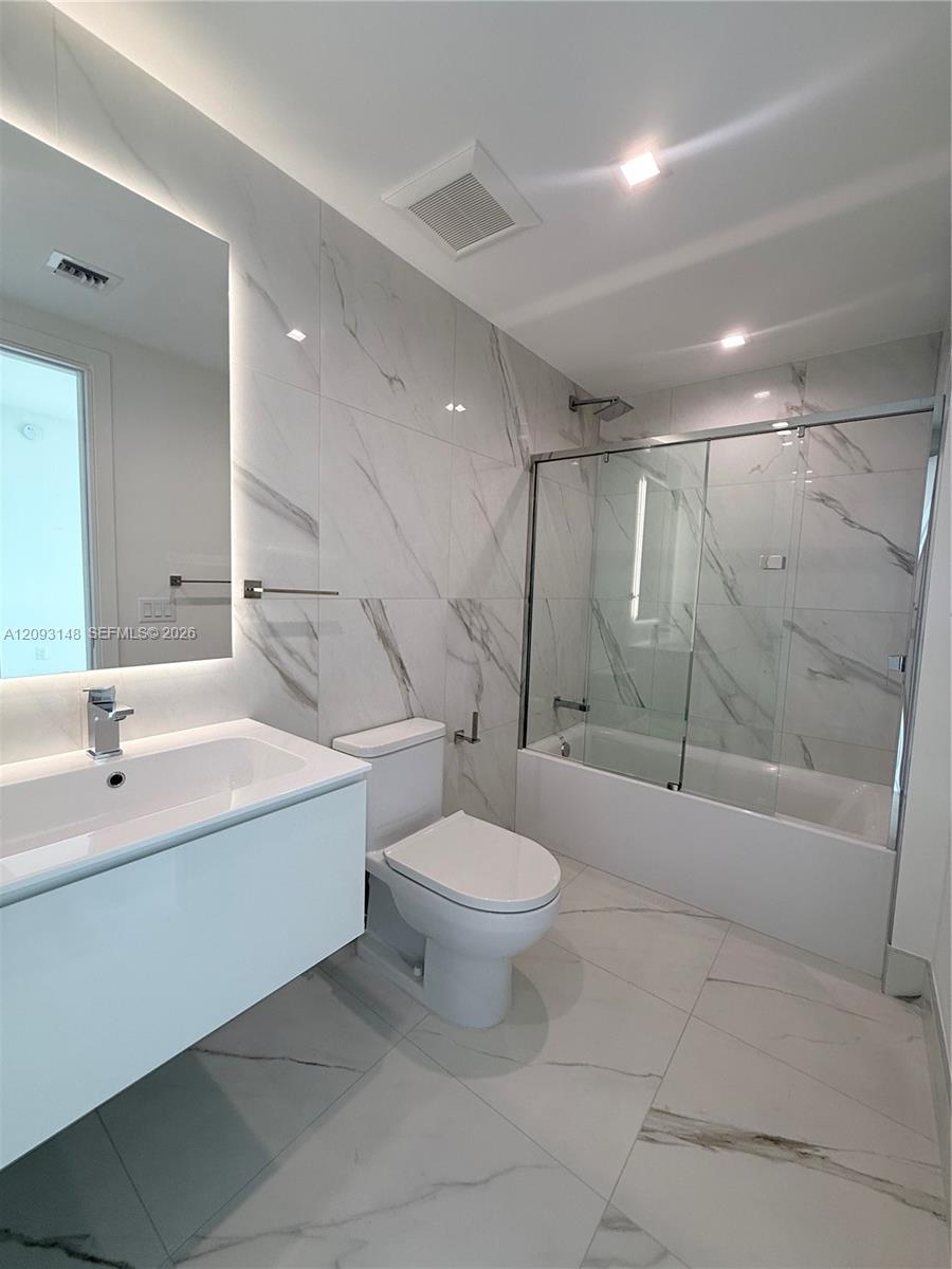 1170 E Hallandale Beach Boulevard 1901 Property Photo 35