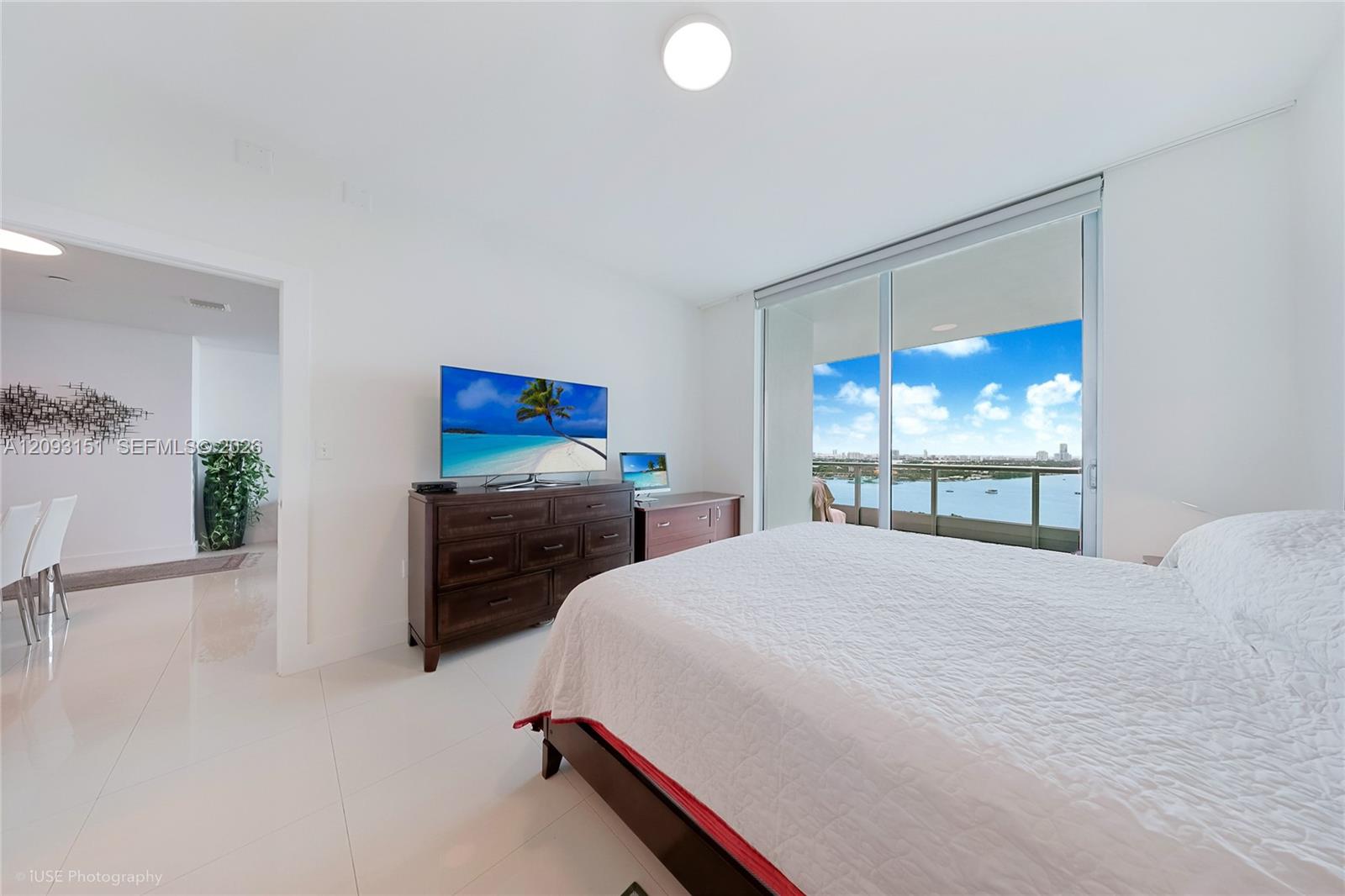 900 Biscayne Boulevard 2602 Property Photo 1
