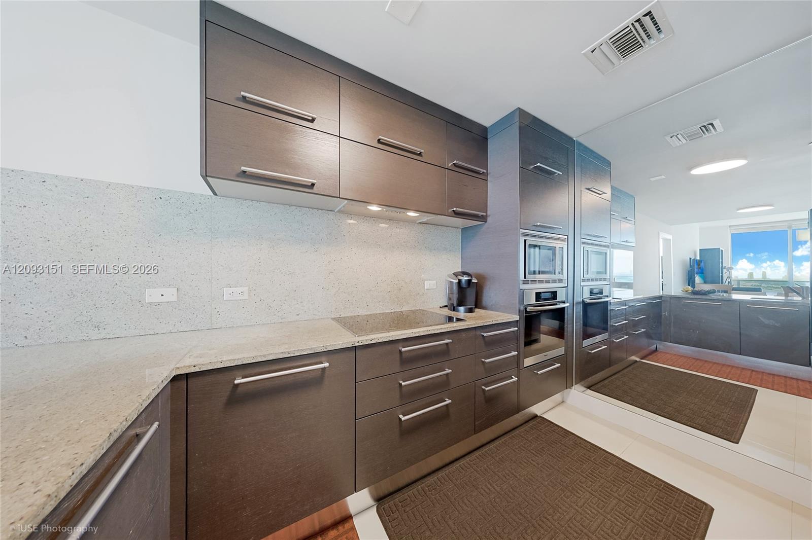 900 Biscayne Boulevard 2602 Property Photo 5