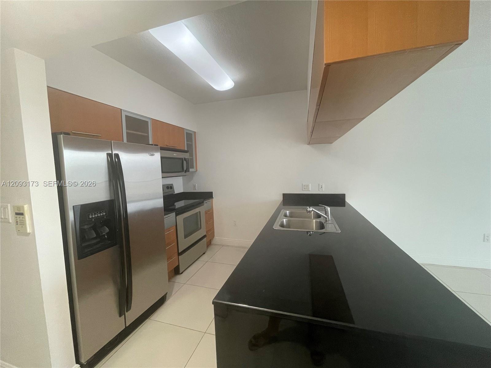 1750 N Bayshore Drive 2810 Property Photo 24