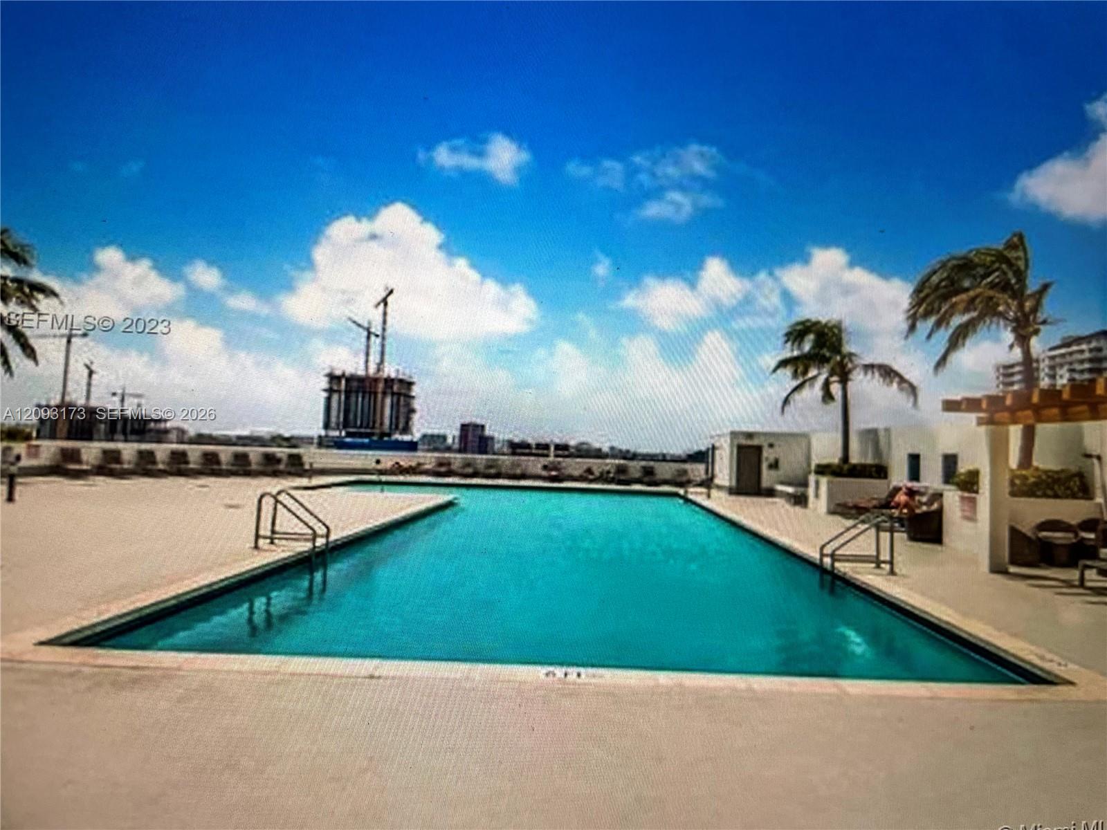 1750 N Bayshore Drive 2810 Property Photo 33