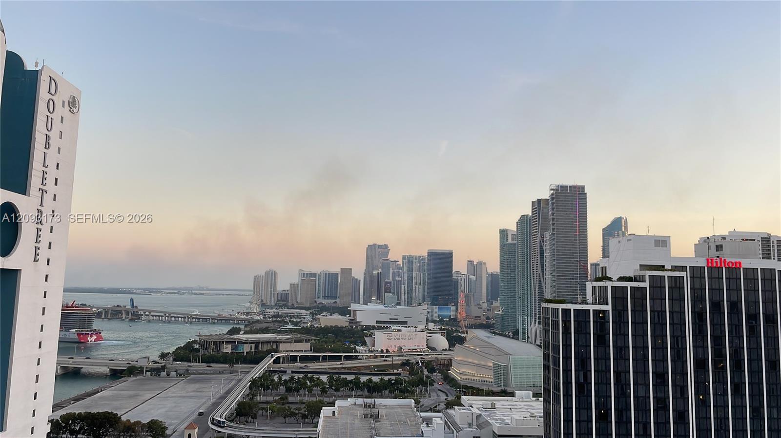 1750 N Bayshore Drive 2810 Property Photo 37