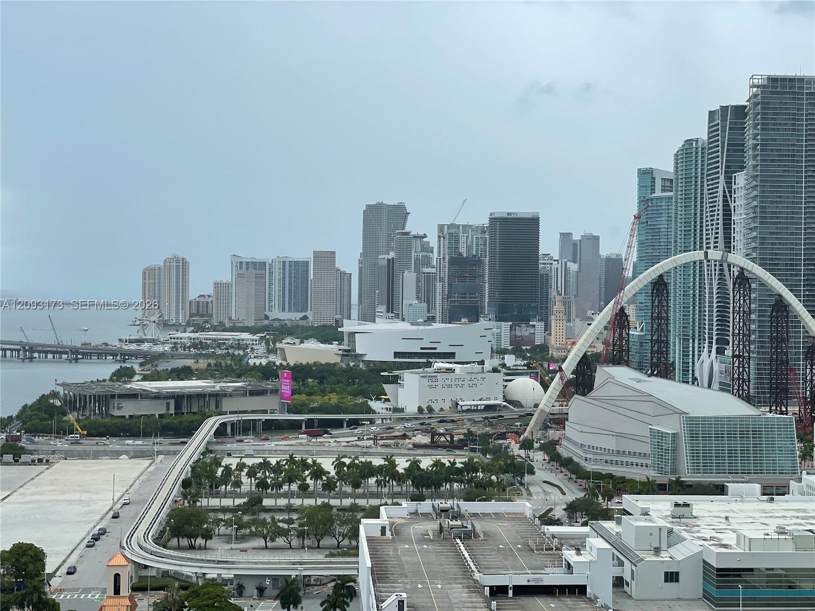 1750 N Bayshore Drive 2810 Property Photo 45