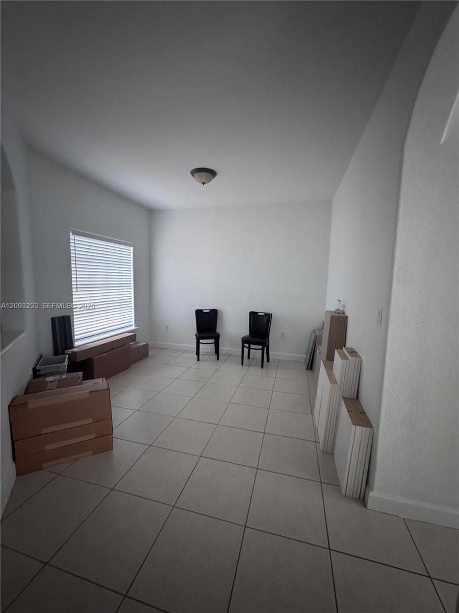 A12093233 Property Photo 8