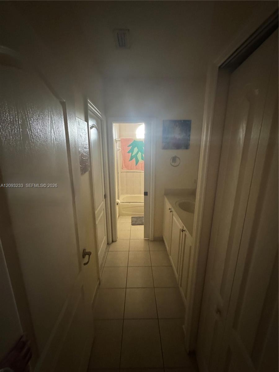 A12093233 Property Photo 12