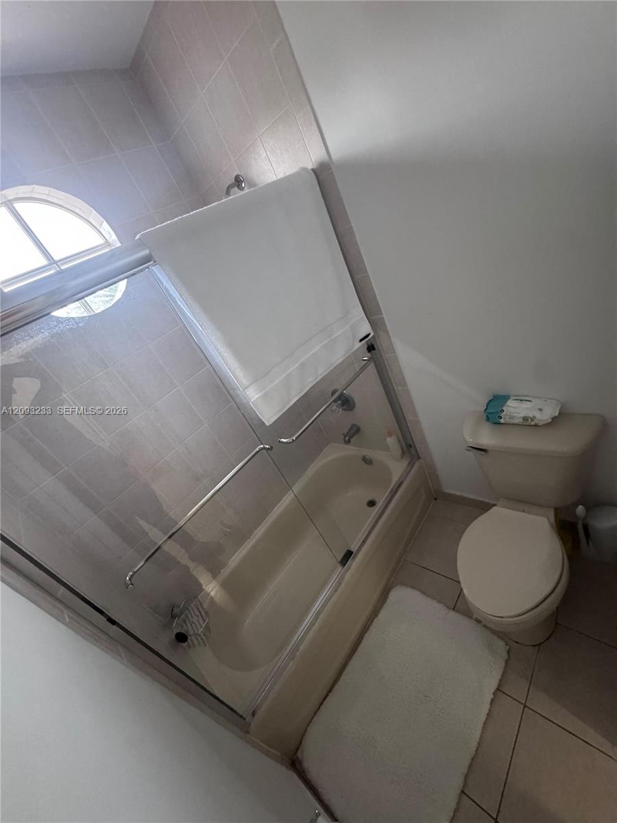 A12093233 Property Photo 15