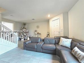 A12093251 Property Photo 24