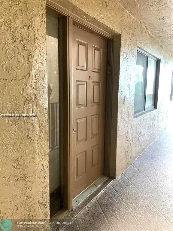 8020 Hampton Boulevard 309 Property Photo 4