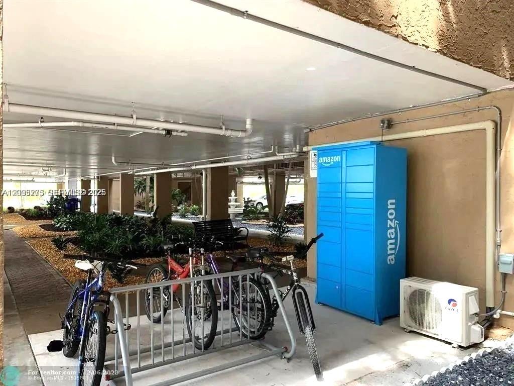 8020 Hampton Boulevard 309 Property Photo 15