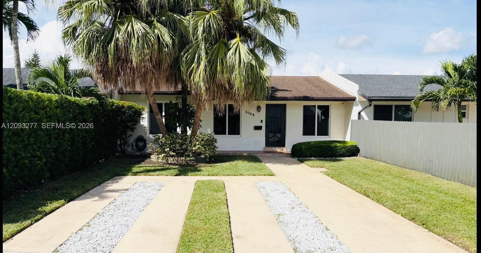 A12093277 Property Photo 1