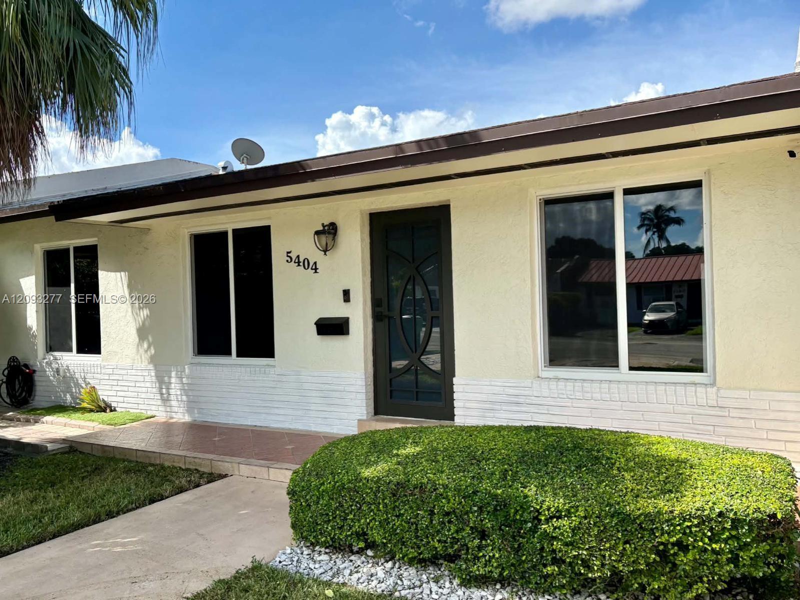 A12093277 Property Photo 5