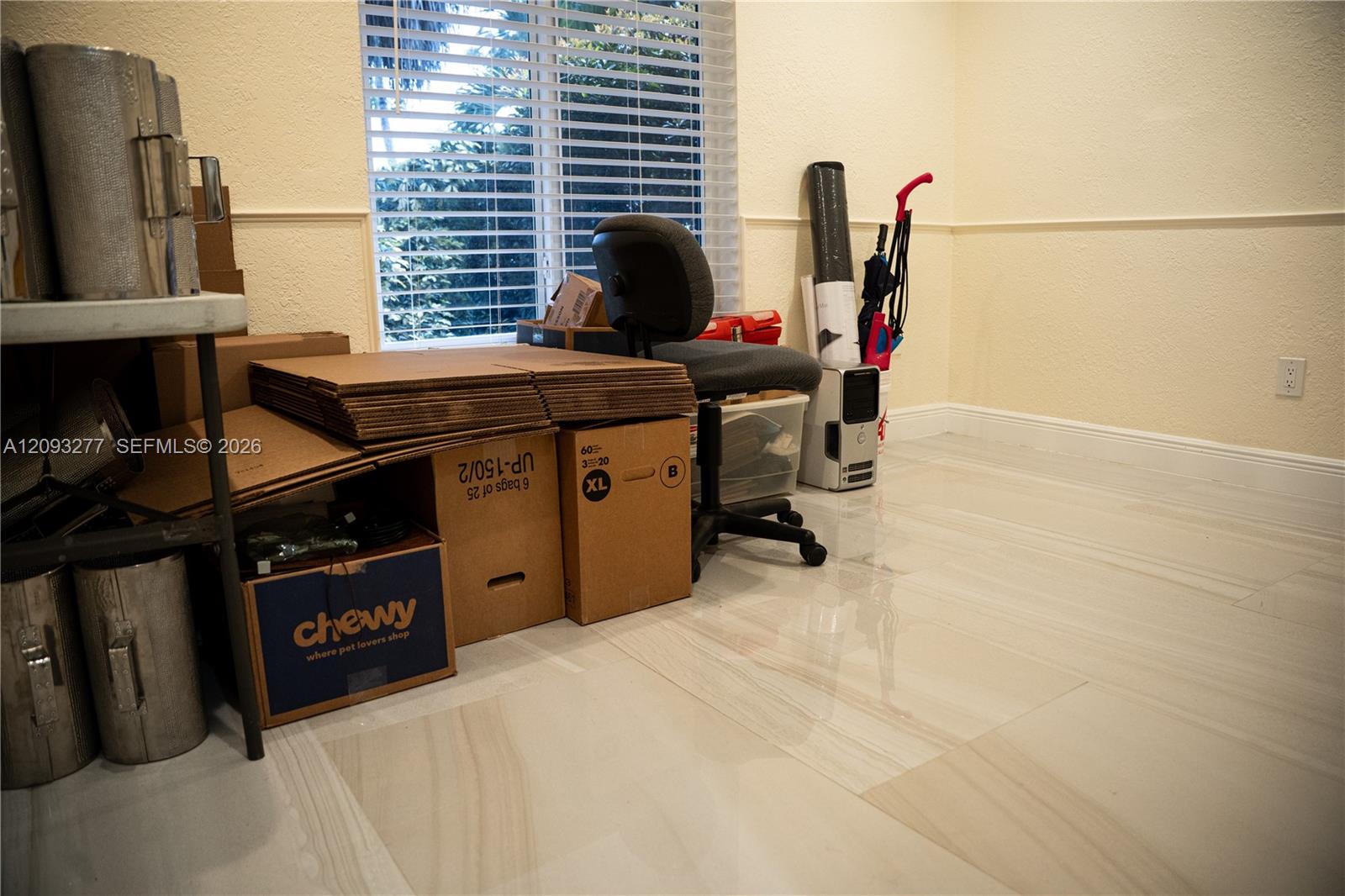 A12093277 Property Photo 29
