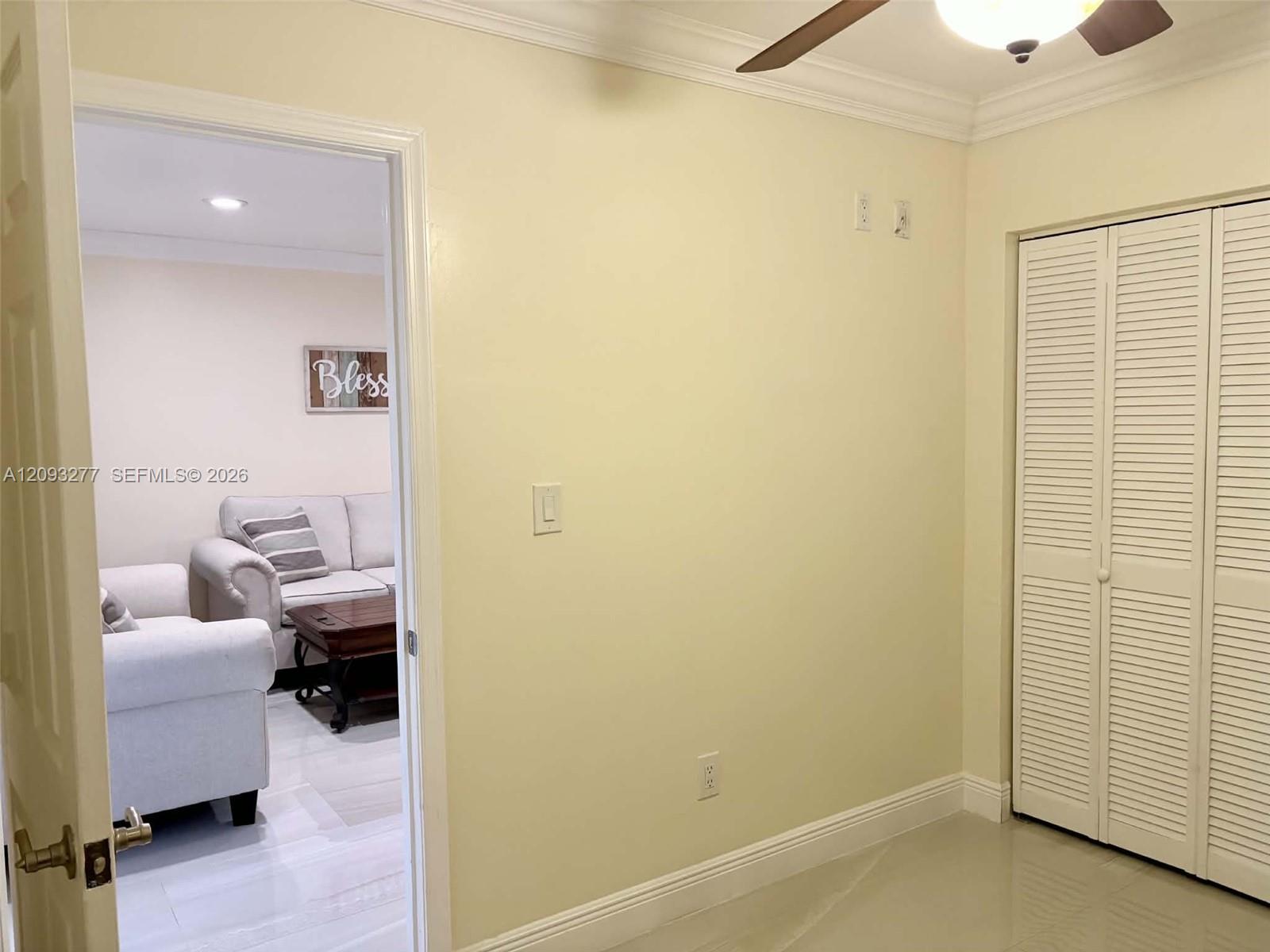 A12093277 Property Photo 32