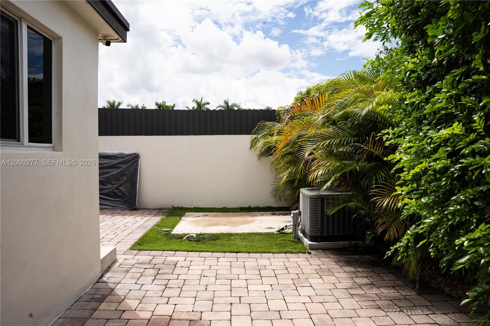 A12093277 Property Photo 41