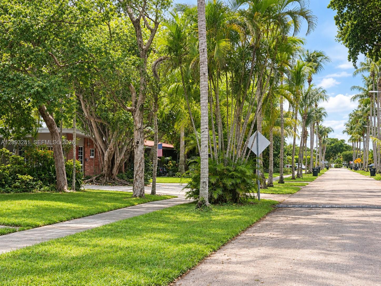A12093281 Property Photo 3