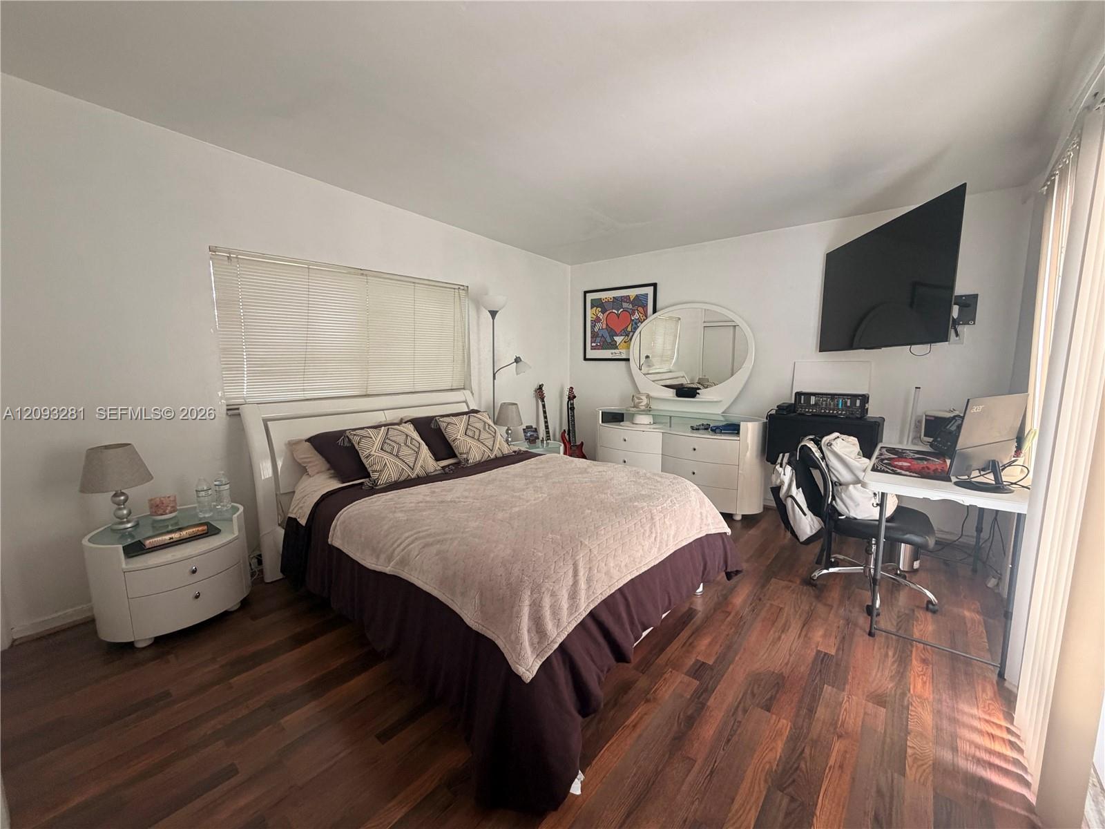 A12093281 Property Photo 13