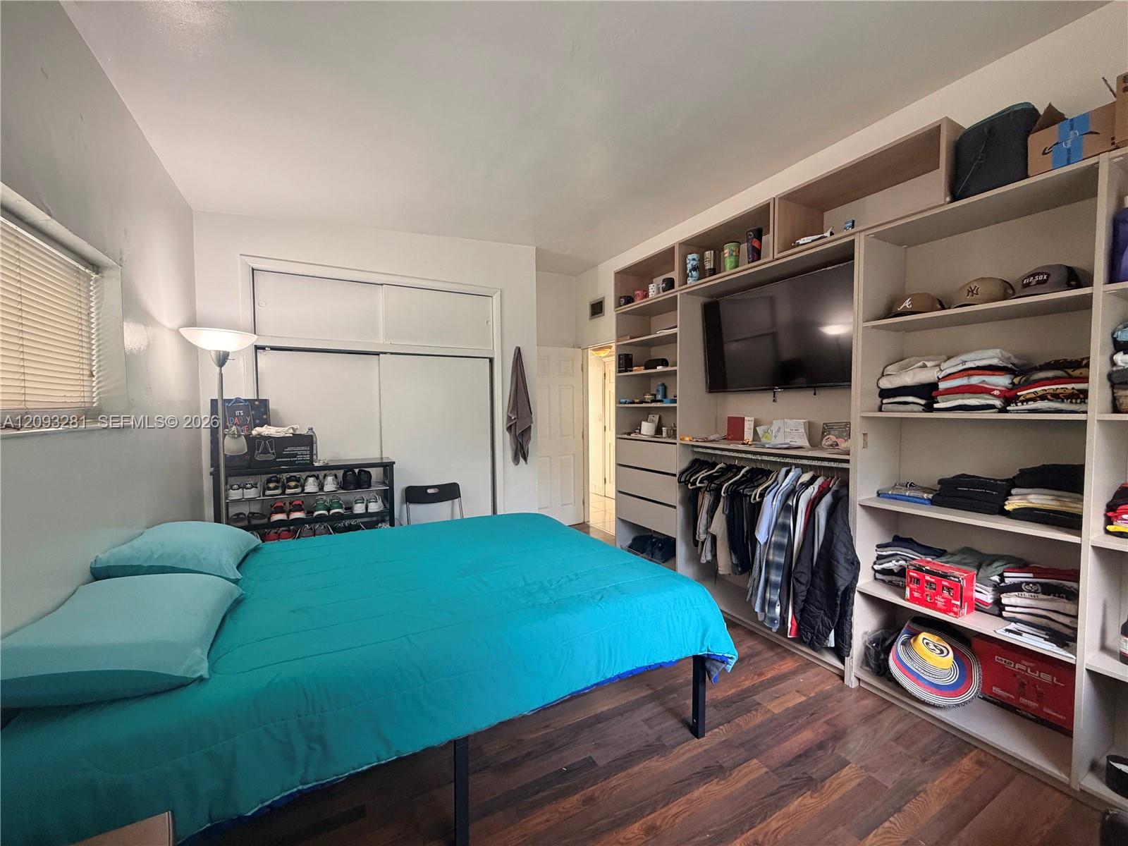 A12093281 Property Photo 22