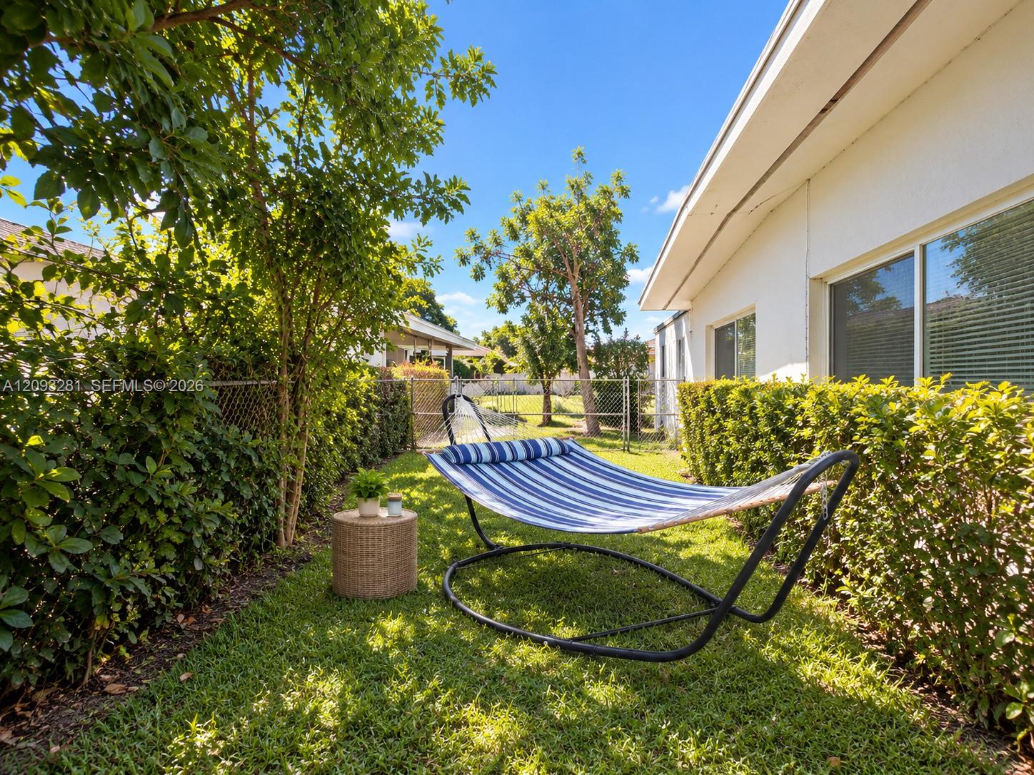 A12093281 Property Photo 32