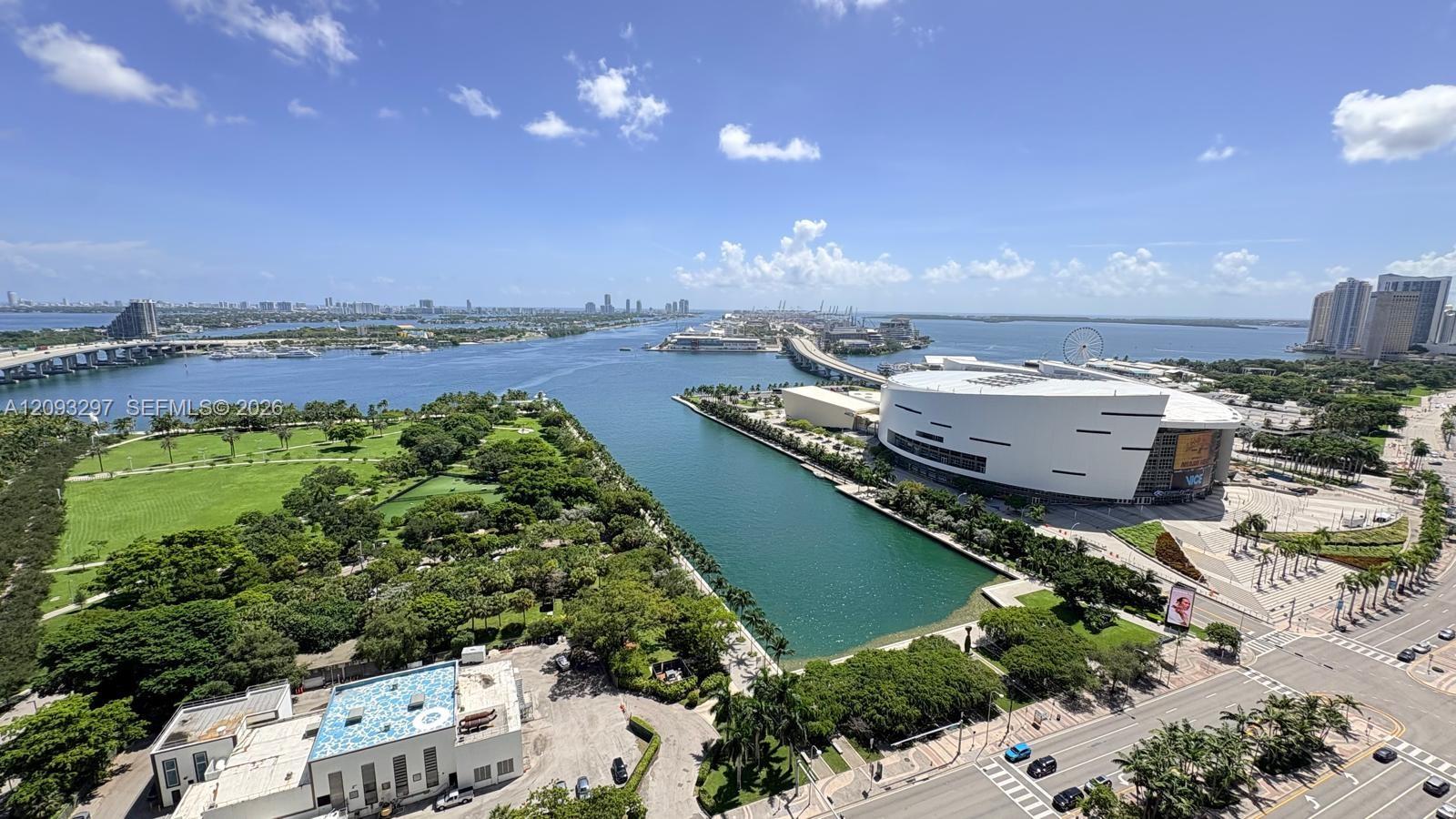 900 Biscayne Boulevard 2702 Property Photo 1