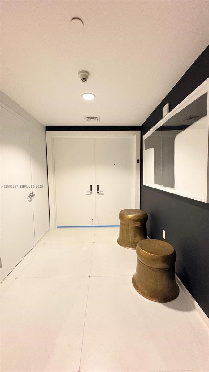 900 Biscayne Boulevard 2702 Property Photo 2