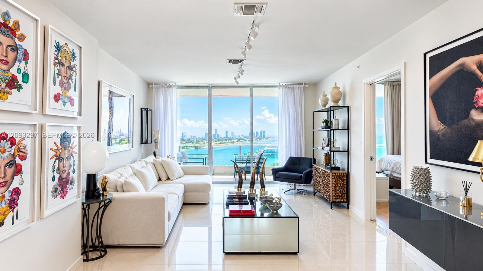 900 Biscayne Boulevard 2702 Property Photo 4