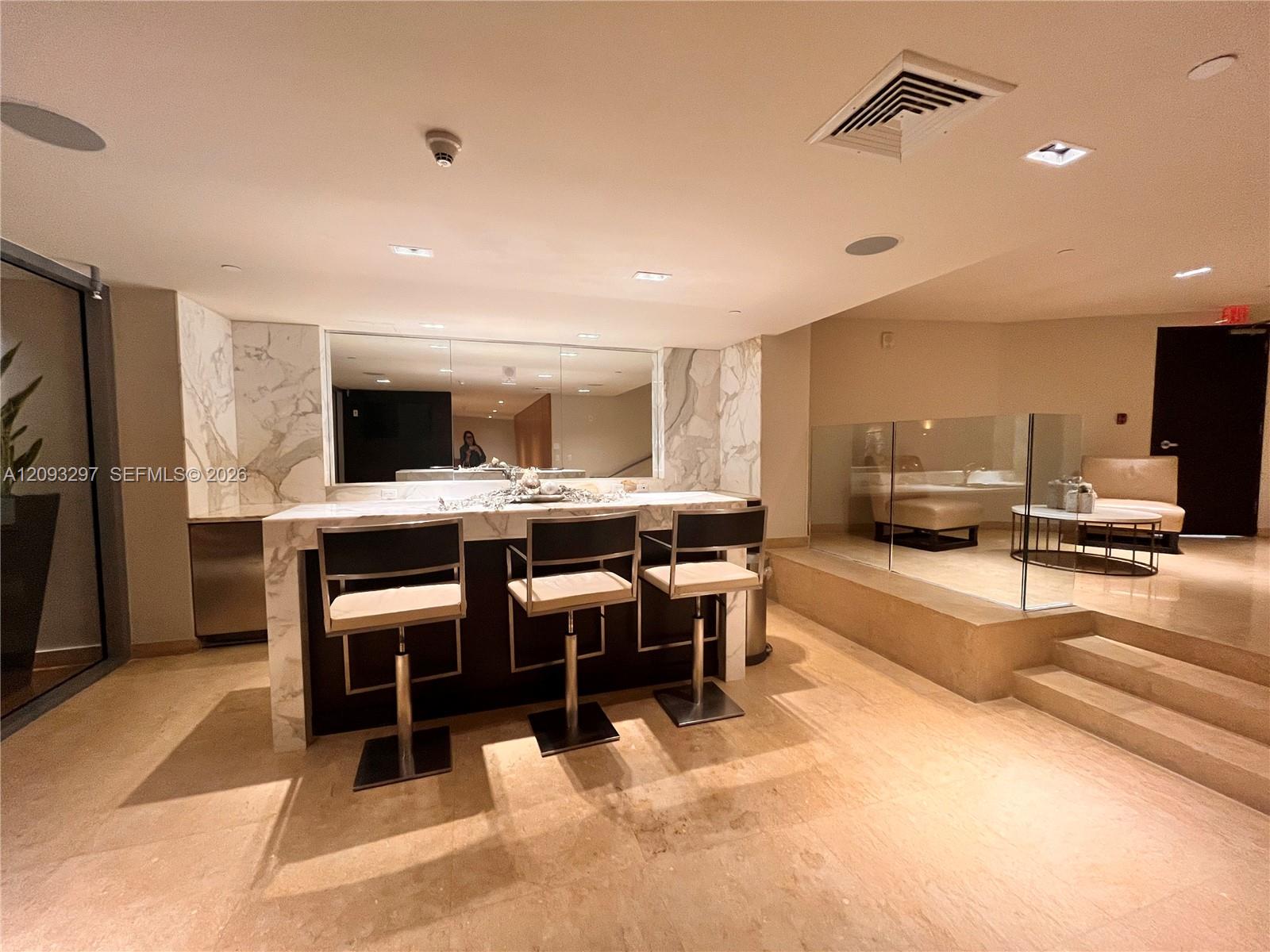 900 Biscayne Boulevard 2702 Property Photo 21