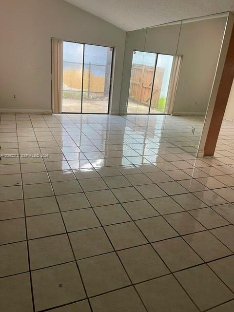 A12093314 Property Photo 4