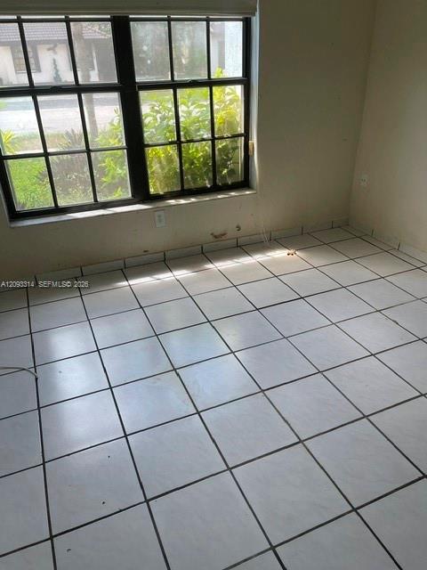 A12093314 Property Photo 8
