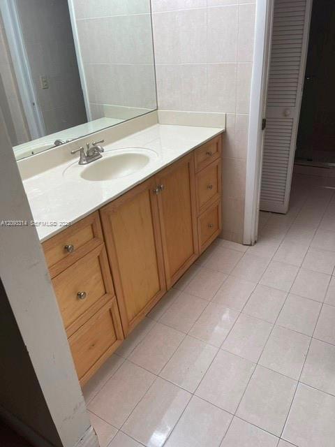 A12093314 Property Photo 9